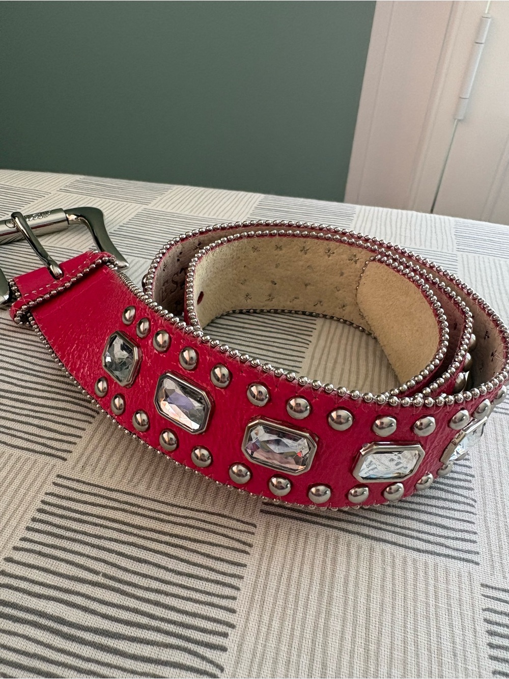 Guess Pink Crystal/ Rhinestone studded Accent Women's Belt